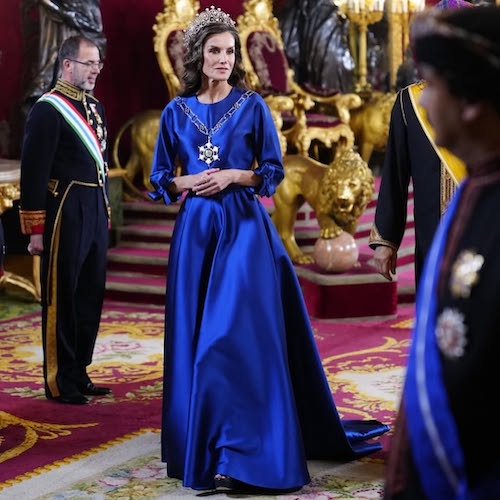 پیراهن آبی ملکه لتیزیا