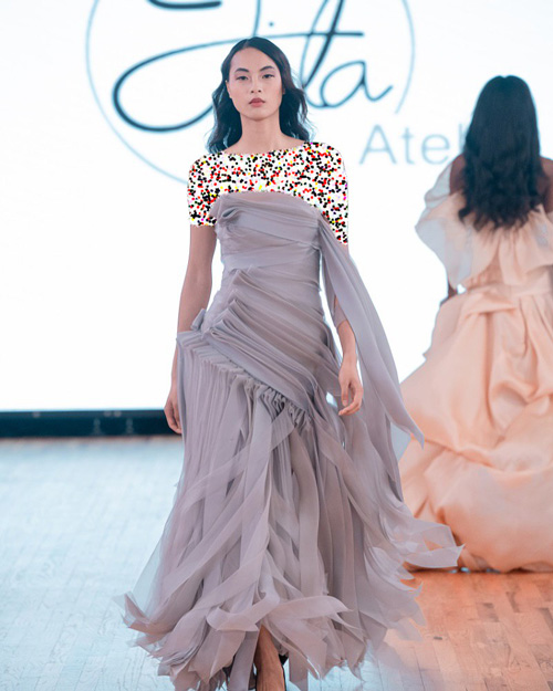 مجموعه‌ای با الهام از معماری ایرانی در لس‌آنجلس