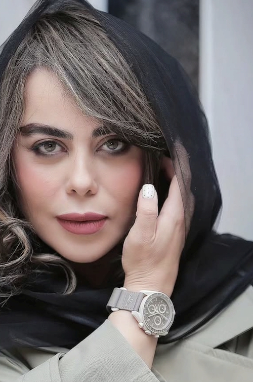 کیف بقچه‌ای الهام اخوان