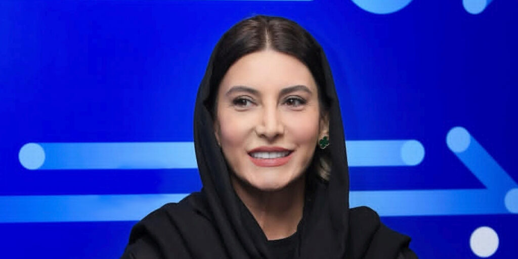 ساعت لوکس فریبا نادری در استایل جدیدش جلب توجه کرد! او خاص‌ترین ساعت‌ها را دارد