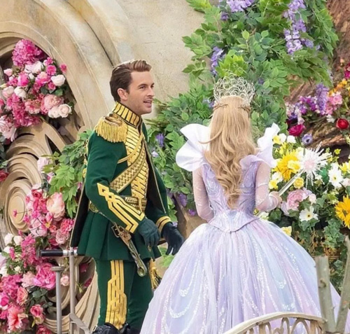 جاناتان بیلی با جذابیتی فراتر از زمان