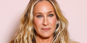 پیراهن وینتیج ستاره هالیوودی رمانتیک‌ترین آیتم یک مراسم فرهنگی شد!