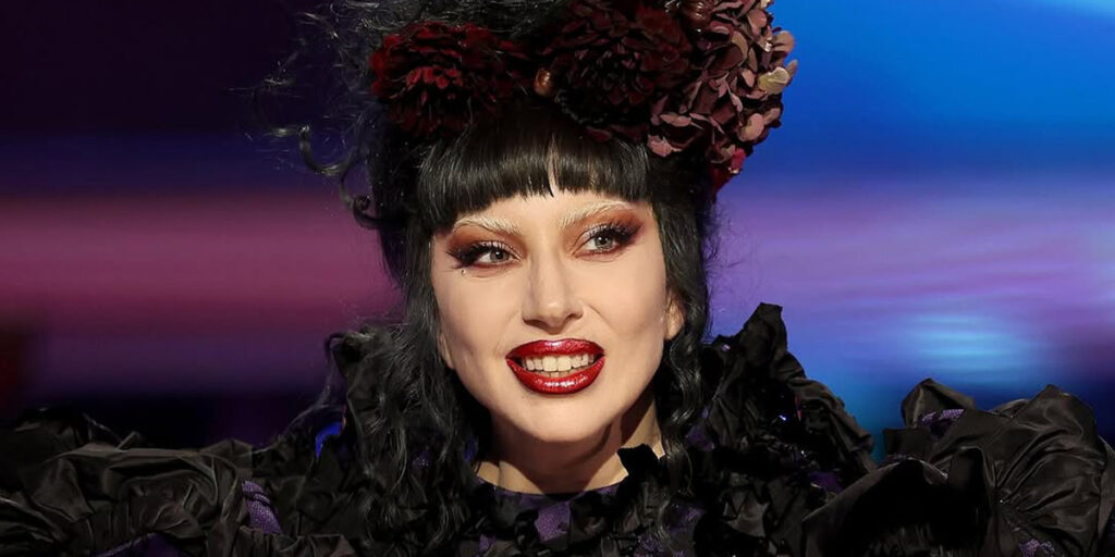 کوچک اما خاص؛ با کیف موردعلاقه لیدی گاگا آشنا شوید!