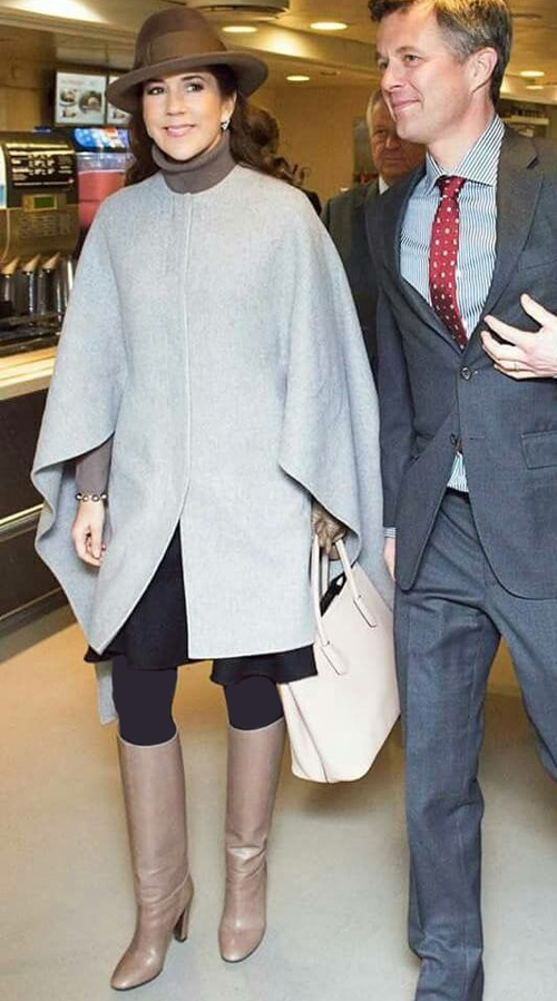 بوت‌های بلند زنان سلطنتی