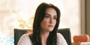 اسرا بیلگیچ آیتم‌های ترندی و لوکس را در یک استایل جمع کرد و درخشید!