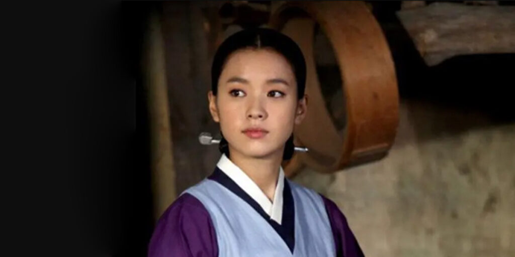 برای درخشش در پاییز از استایل خاص دونگ‌یی مشهور ایده بگیرید