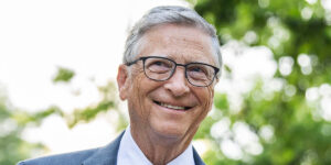 ساعت‌های مقرون‌به‌صرفه بیل گیتس: وقتی سادگی و کاربردی بودن اهمیت پیدا می‌کنند