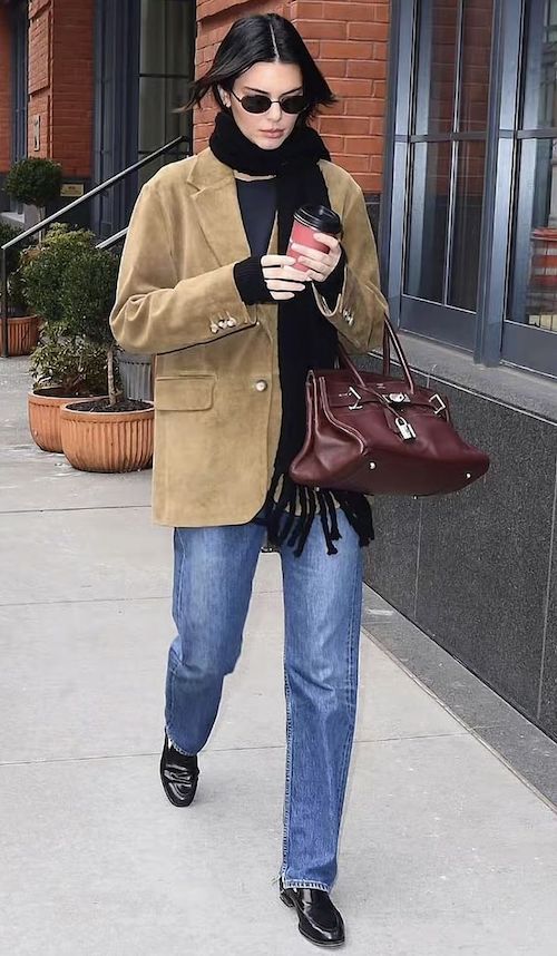 استایلهای پاییز و زمستان کندال جنر با شلوار جین