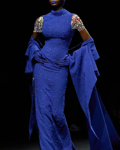 آبی کاربنی، رنگ ترندی جدید