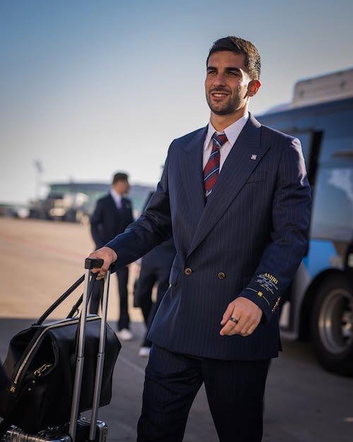 طراحی لباس امیری برای بارسلونا