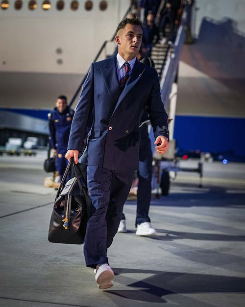 طراحی لباس امیری برای بارسلونا