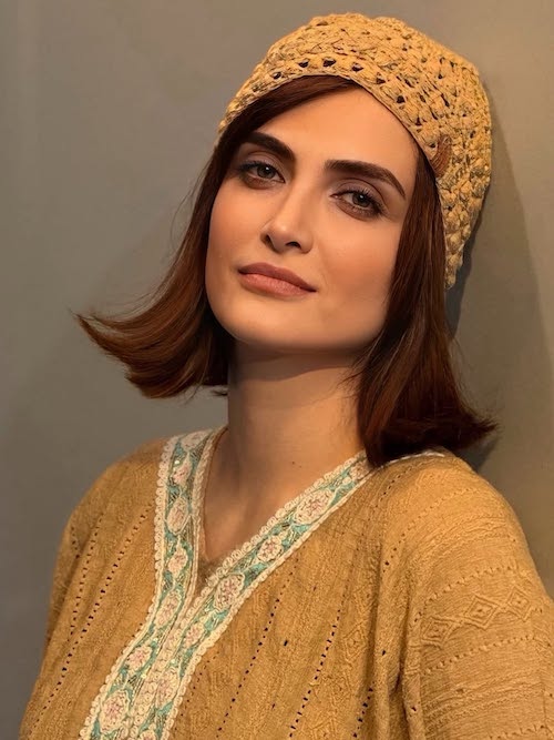 پیراهن نسکافه‌ای الناز ملک