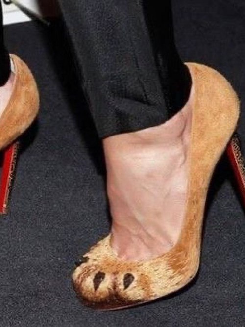 کفش‌های وحشی لوبوتن