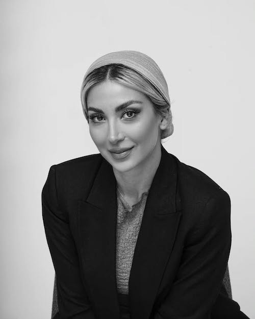 عکس‌های سیاه و سفید مینا مختاری