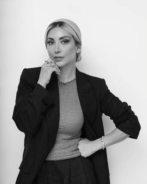 عکس‌های سیاه و سفید مینا مختاری