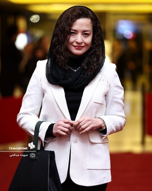 مهراوه شریفی‌نیا در اختتامیه جشنواره ۲۵