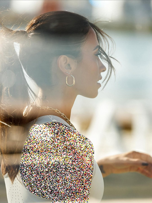 همسر مسی به عنوان مدل جواهرات