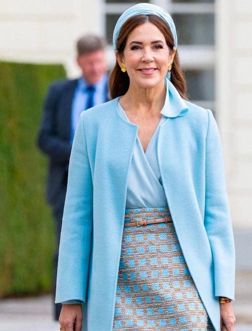 کت و ژاکت یقه گرد