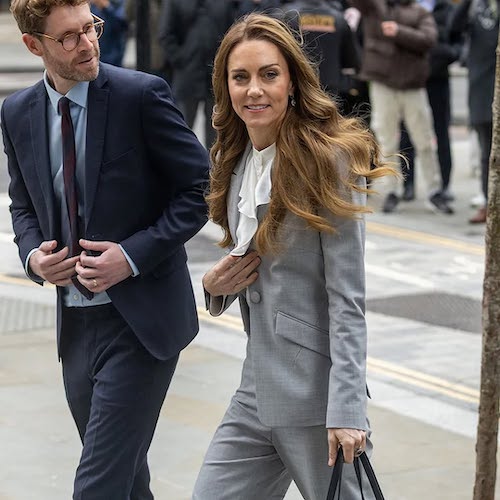 بلوز سفید کیت میدلتون