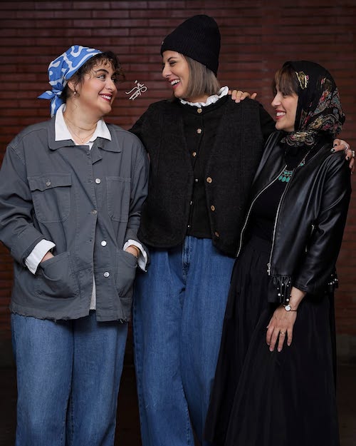 کت چرم مونا کرمی