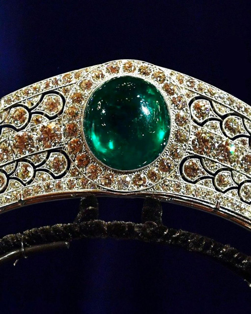 نیم‌تاج ملکه کامیلا