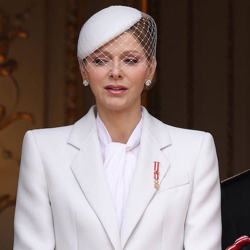 کت و شلوار سفید شارلین