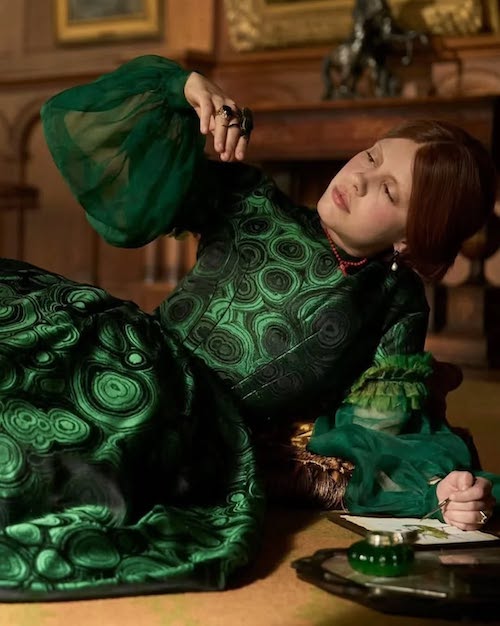 طراحی لباسهای الیزابت