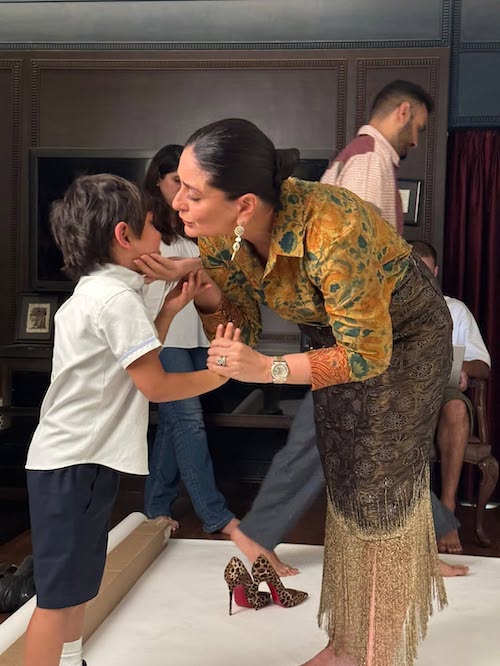 استایل پر از طرح و رنگ کارینا