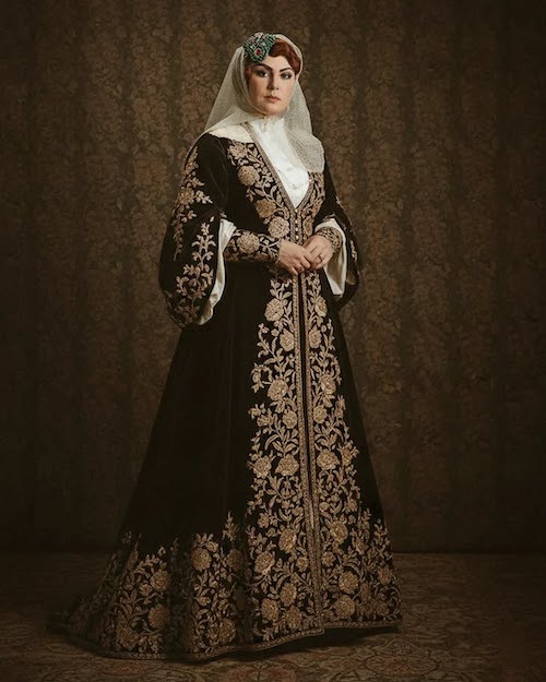 لاله اسکندری در نقش نازنین