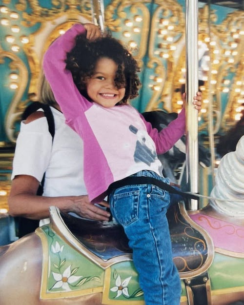 عکس‌های کودکی زندیا