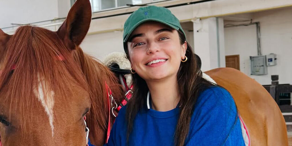 بازیگر مشهور ترک با این تیپ‌های ترندی، آلمانی‌ها را دیوانه کرد!