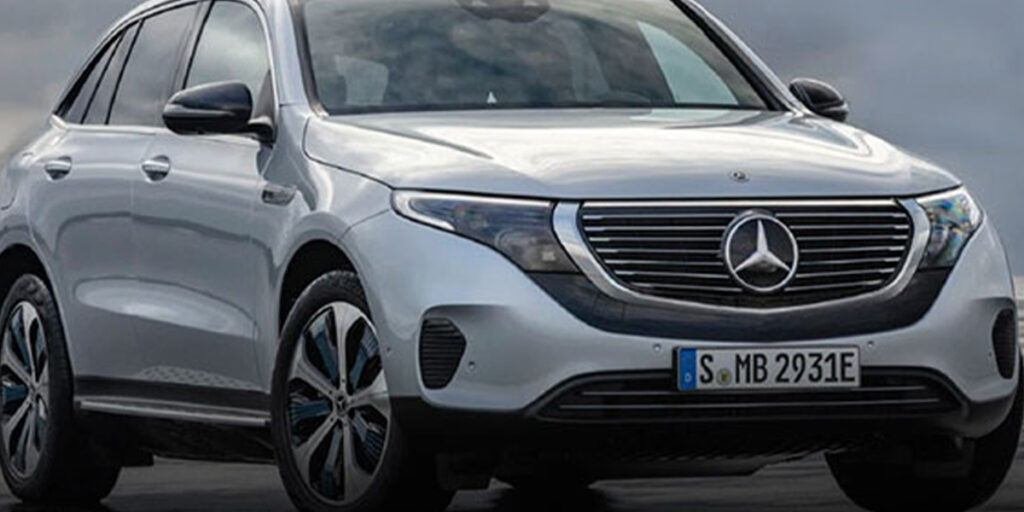 مقایسه EQE با Tesla Model S و BMW i۵ — مسابقه واقعی فناوری و برد شارژ