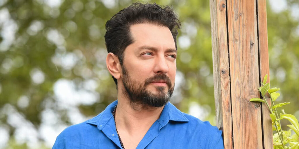 استایل راحت و ماجراجویانه بهرام رادان در استرالیا جلب توجه کرد!