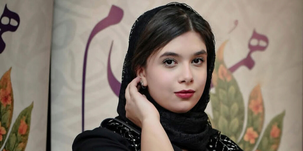 دختر کوچولوی پژمان بازغی با کتی دو رو خاص‌ترین استایل پاییز را ساخت!