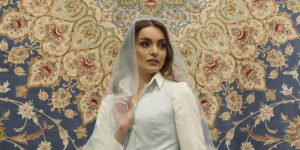 بازیگر سریال «آوای باران» این روزها خوش‌پوش‌ترین بانوی پاییز است!