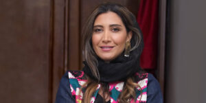 نیکی مظفری قرار نیست لباس پوشیدن را یاد بگیرد! حالا چرا انقدر چروک؟