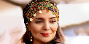 استایل سنتی الهام پاوه‌نژاد جلب توجه کرد! او خاص پوشیدن را خوب بلد است