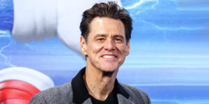 جیم کری با استایلی عجیب و بلاتکلیف با همبازی قدیمی‌اش دیدار کرد!