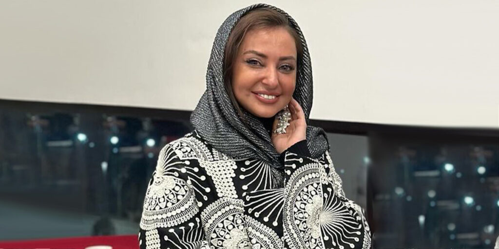 نفیسه روشن و تلاش برای بازسازی استایل هیپی‌ها؛ رنگ‌ها نجاتش دادند!