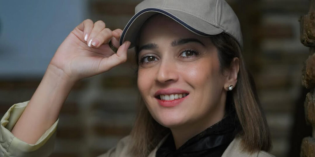 بازیگر مشهور ایرانی با تور عروس و آرایش هالووینی خبرساز شد!