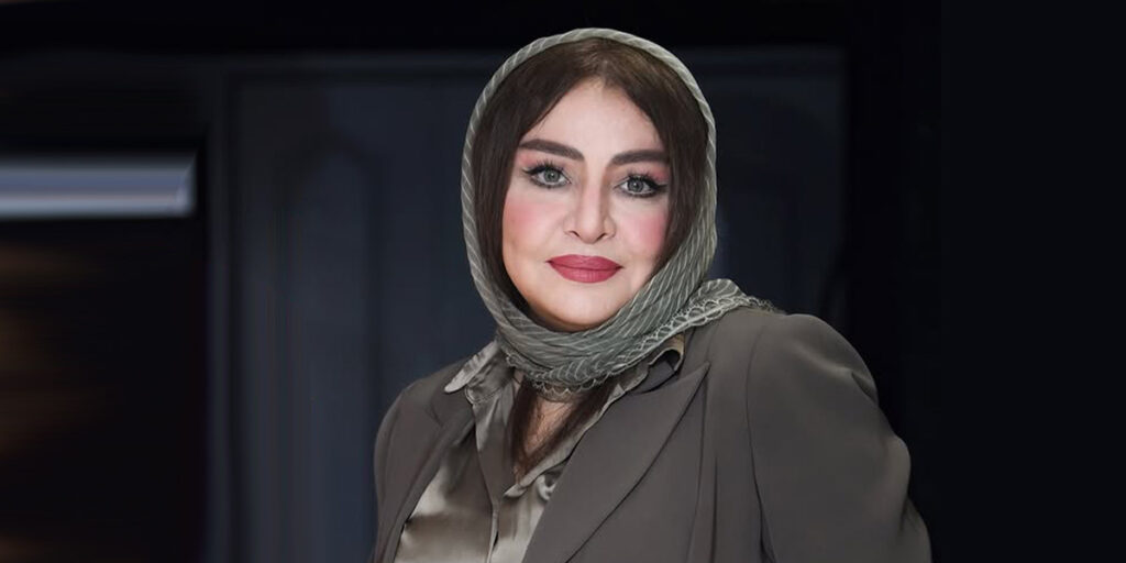 جسارت به سبک مه‌لقا باقری؛ استایل رنگارنگ او در ساحل را ببینید!