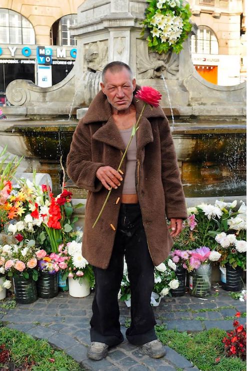 بی‌خانمان خوش‌پوش