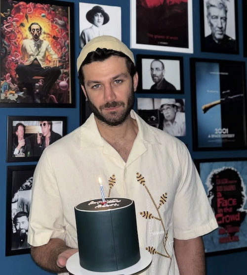 دانیال پورصباح، بازیگر بامداد خمار