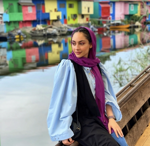 مسیر رشد ترلان پروانه در قاب تصویر