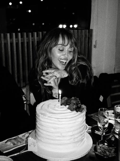 حلقه نامزدی مایلی سایرس