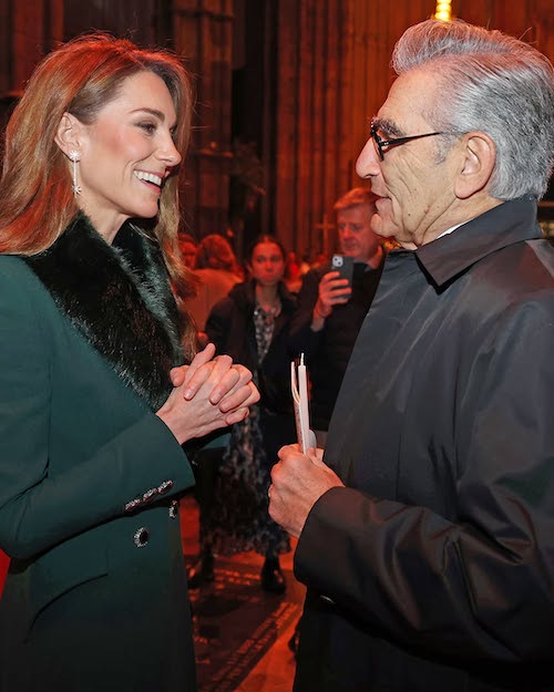 پالتوی سبز رنگ کیت میدلتون