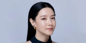 یانگوم مشهور با جواهرات برند لوکس جلوی دوربین‌ها ژست گرفت!