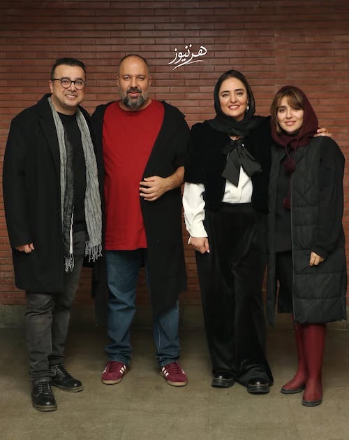 نرگس محمدی با کلاه پیلباکس