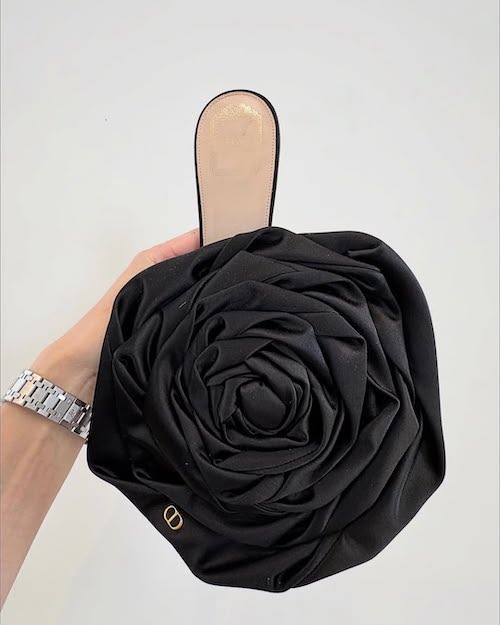 جرئیات در طراحی‌های جاناتان