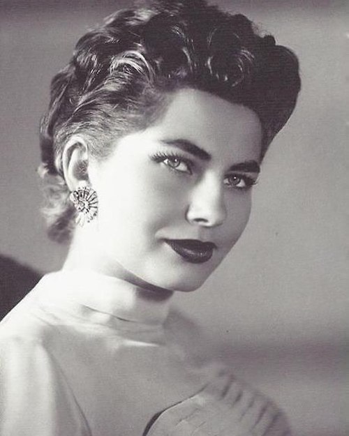 جواهرات عروسی ثریا اسفندیاری